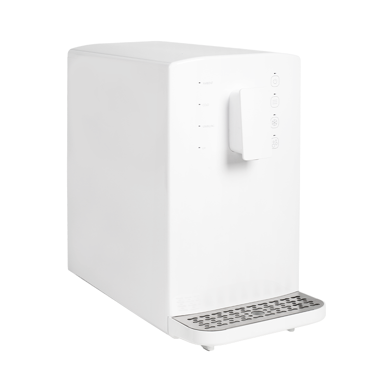 เคาน์เตอร์ออฟฟิศที่จ่ายน้ำอัดลมด้วยปุ่มสัมผัส